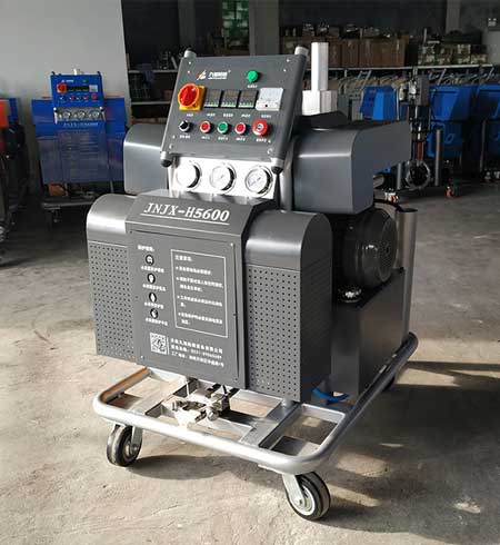 H5600液壓型聚脲噴涂料施工設(shè)備