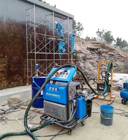 聚脲噴涂機(jī)JHJX-H5600-T施工設(shè)備