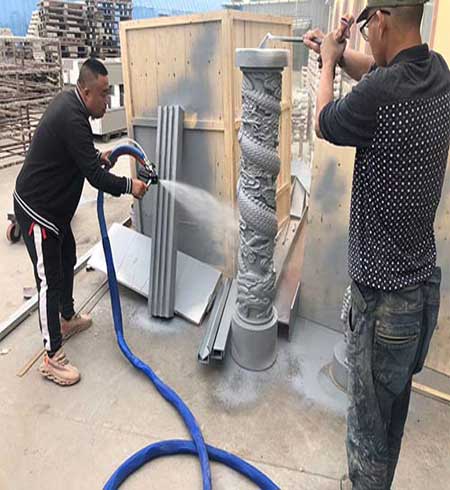 泡沫舞臺(tái)道具噴涂聚脲結(jié)實(shí)嗎