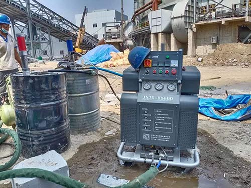 H5600液壓聚脲噴涂機(jī)器